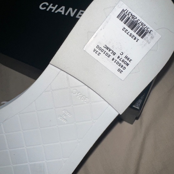 Chanel Patent CC Mules - Picture 3 of 6